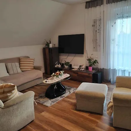 Casa de Férias In 41050 Balatonkeresztúr